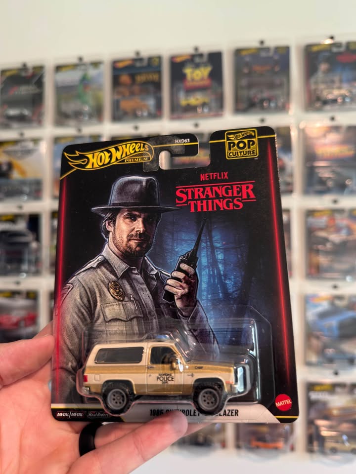 1985 Chevrolet K5 Blazer – Pop Culture: Stranger Things – Hot Wheels Premium