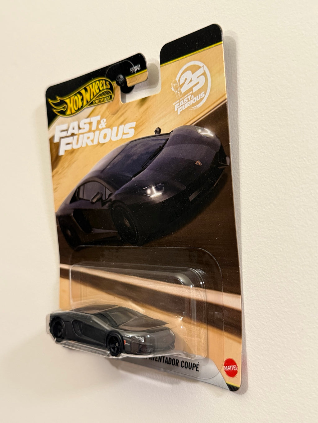 Lamborghini Aventador Coupé – Fast & Furious 25th Anniversary – Hot Wheels Premium angled packaging view